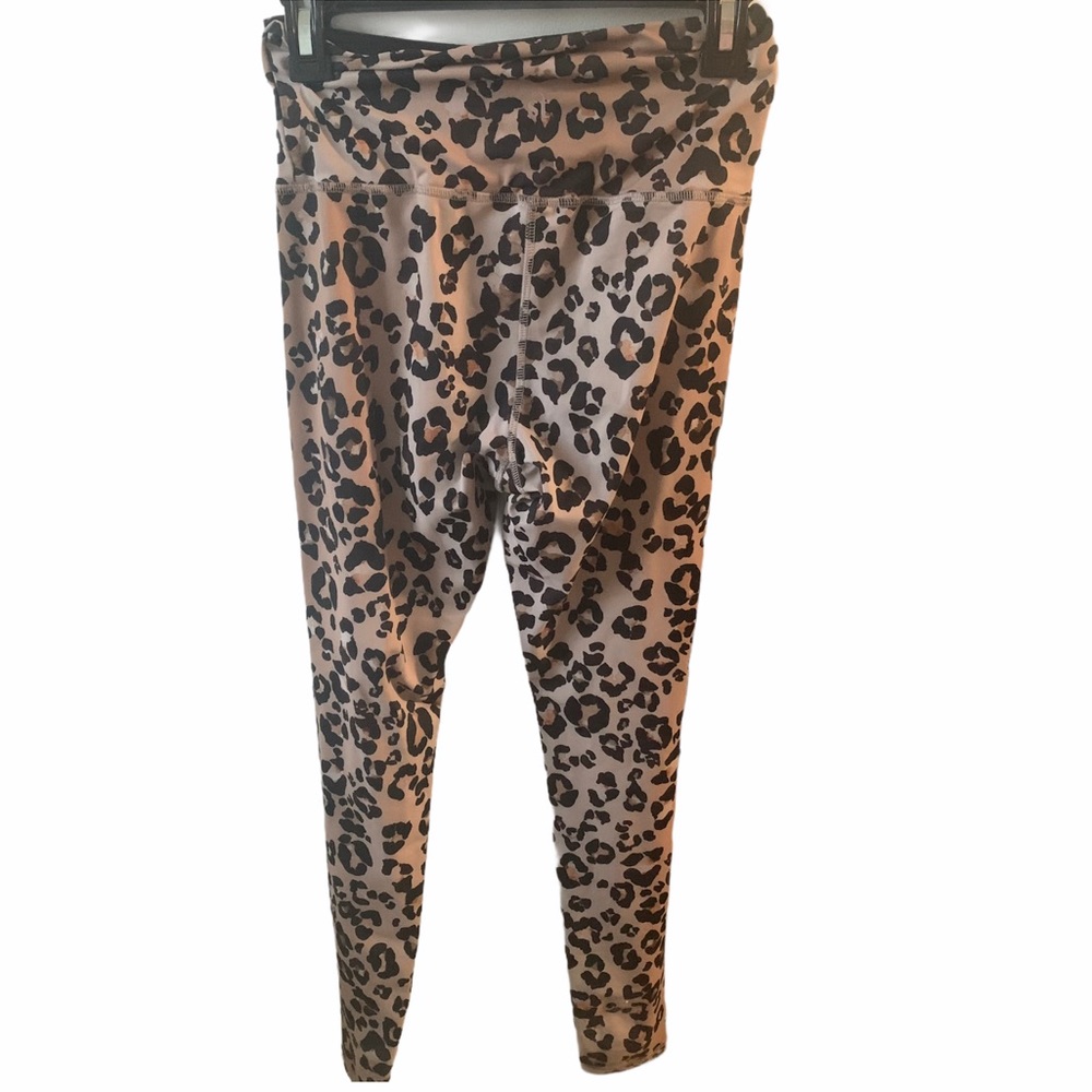3/$20 Sale! Strut This Cheetah Print Leggings